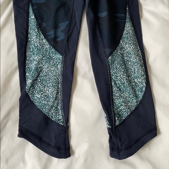 Lululemon cropped leggings - Picture 3 of 5